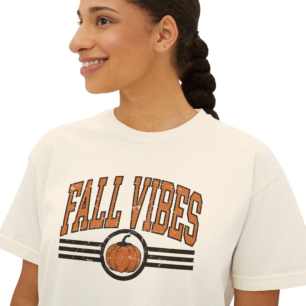 Fall Pumpkin Vibes Women's Boxy Tee